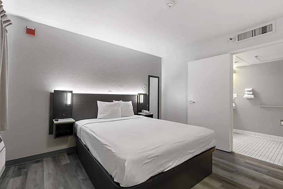 Motel 6-Oceanside, CA