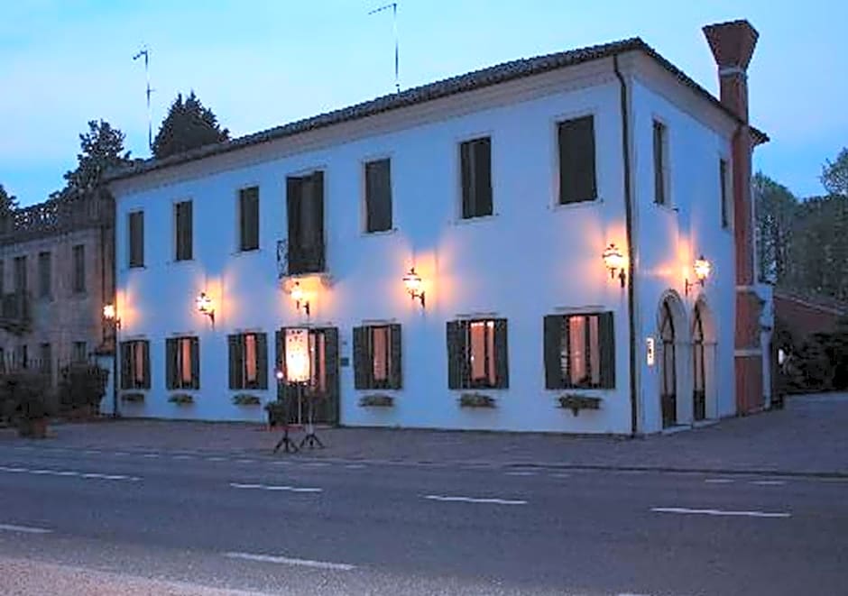 Hotel Alla Villa Fini
