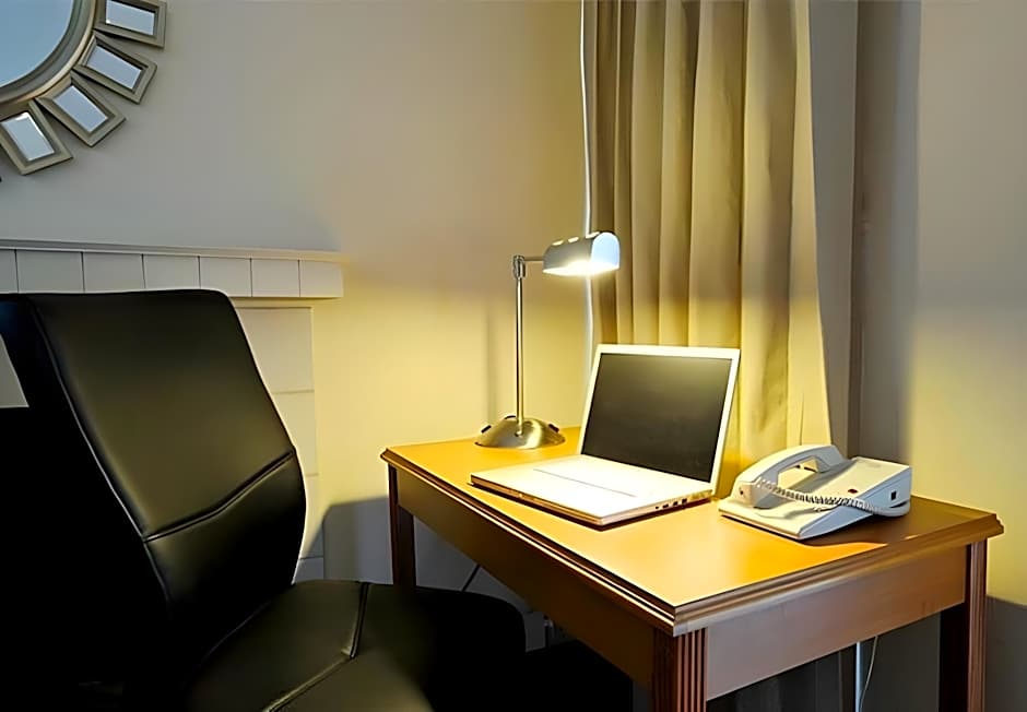 Residence Inn by Marriott Detroit Troy/Madison Heights