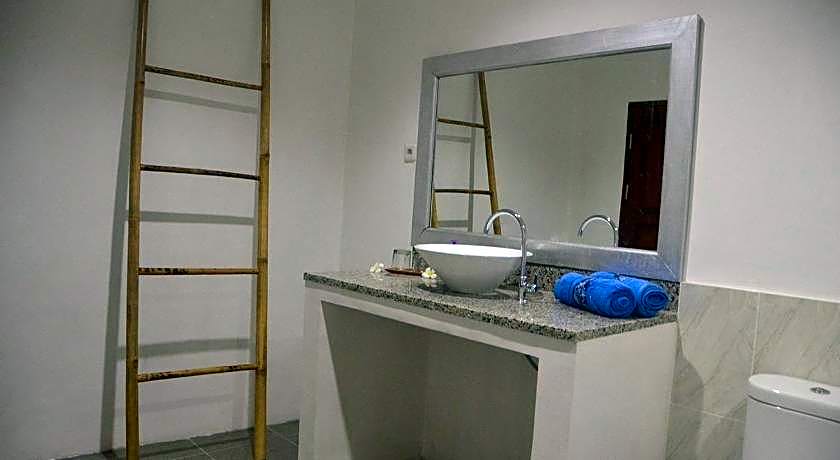 AMIGOS BUNGALOWS GILI MENO