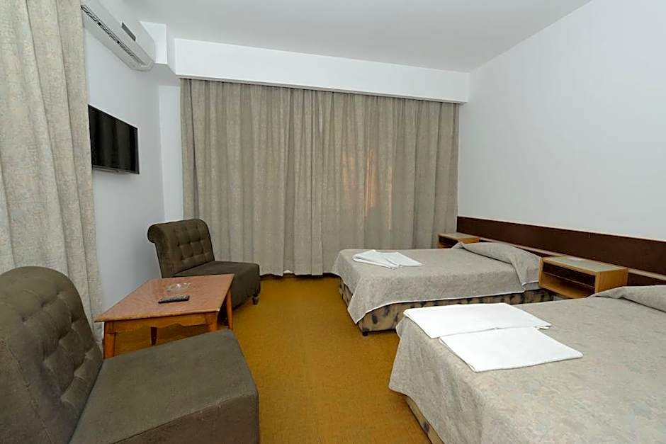 Rivoli Hotel