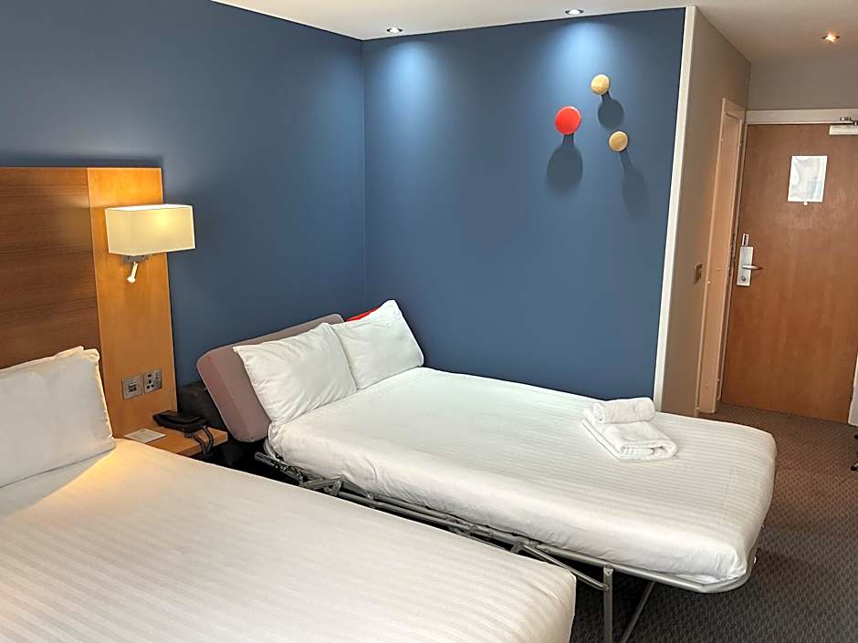 Photo 1 of 6 of Standard 1 Double Bed with Sofabed
