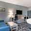 Comfort Inn Hyannis - Cape Cod