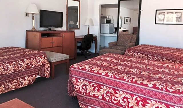 Maple Inn and Suites Los Banos