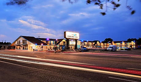 Roadrunner Lodge Motel