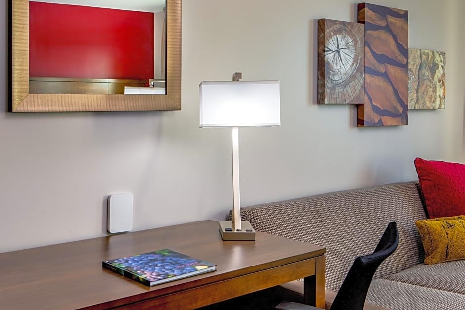 Staybridge Suites Charlottesville Airport, an IHG Hotel