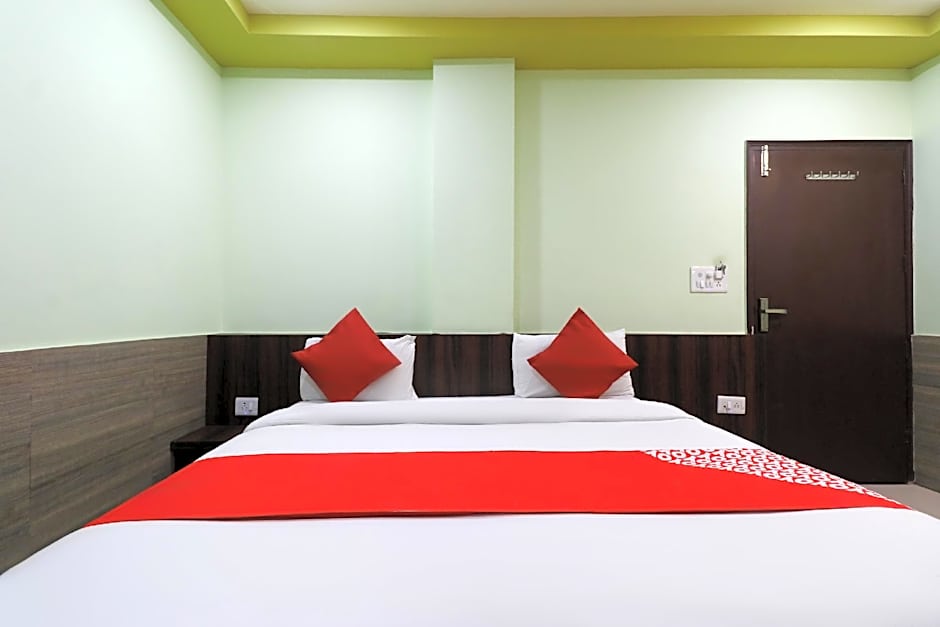 Hotel Dwarkadhish by OYO Rooms – Haridwar, WV