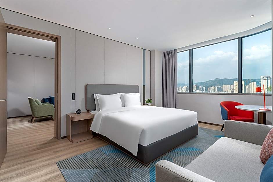 Holiday Inn Express Bazhong Center By IHG