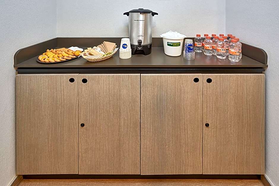 City Express Junior by Marriott Mexicali