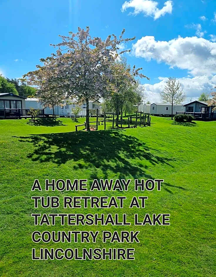 A HOME AWAY HOT TUB RETREAT AT Tattershall lakes country park
