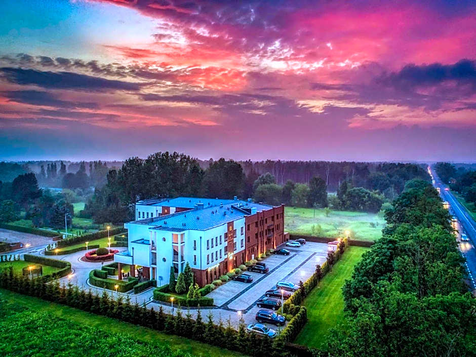 Mercure Wiazowna Brant