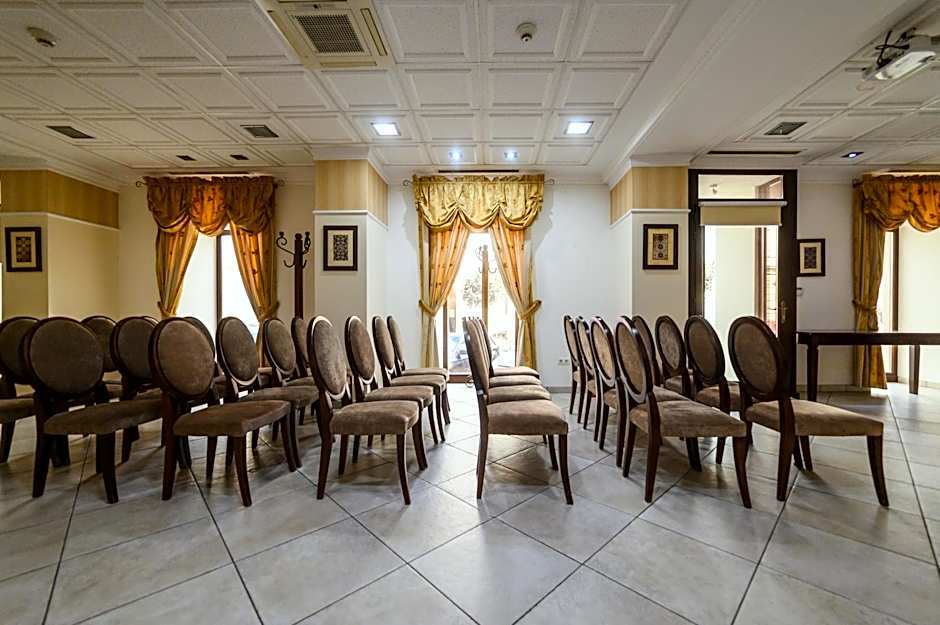 Aparthotel Iosefin Residence