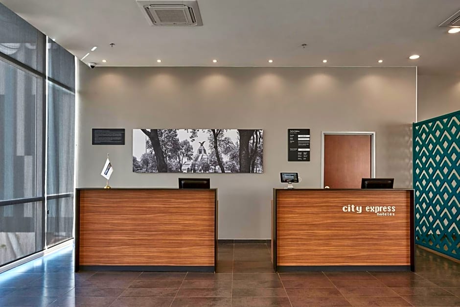 City Express by Marriott Ciudad De México La Raza