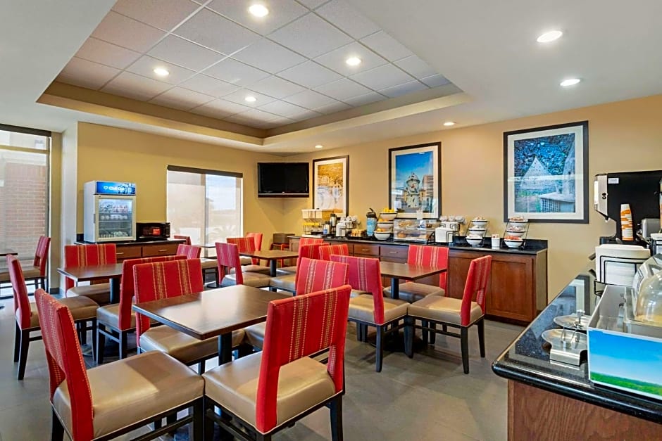 Comfort Inn & Suites Port Arthur-Port Neches