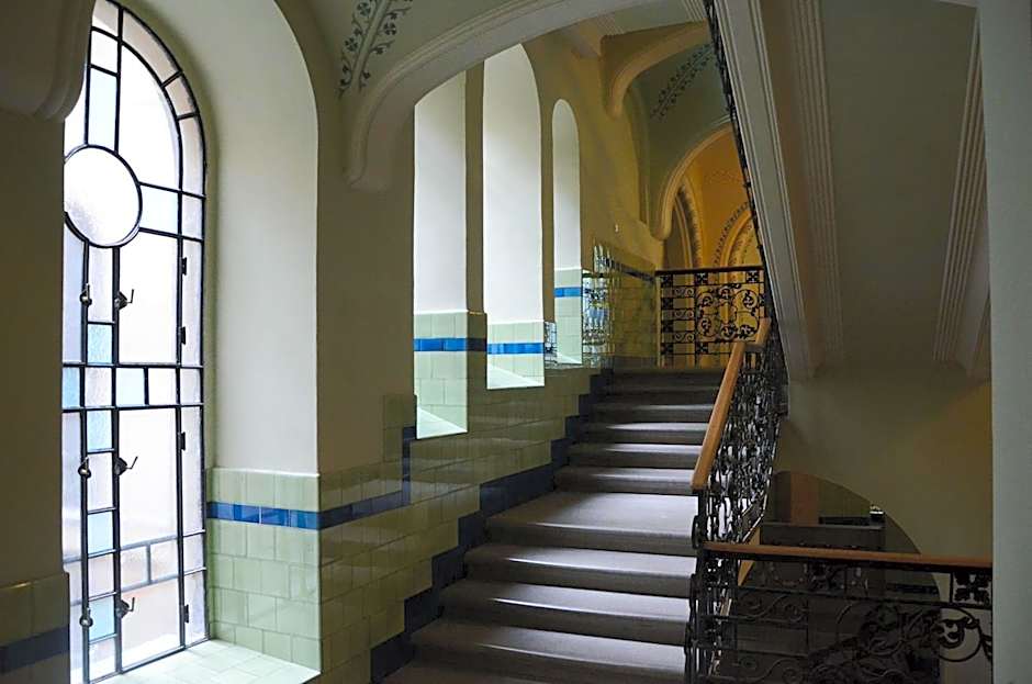 Guest Rest Studio Apartments