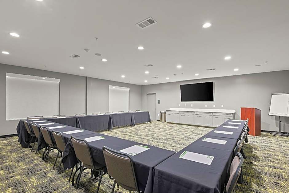 Holiday Inn Gonzales By IHG