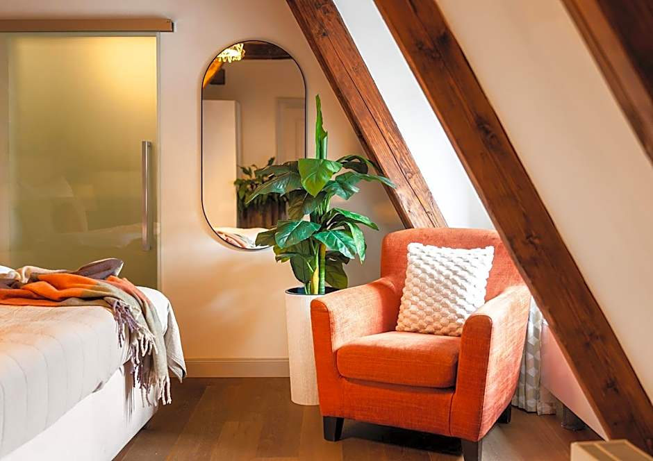 Old Royal Post Boutique Hotel & Premium Suites