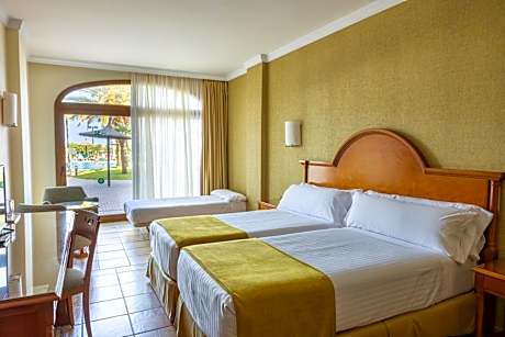 Double Room with Extra Bed