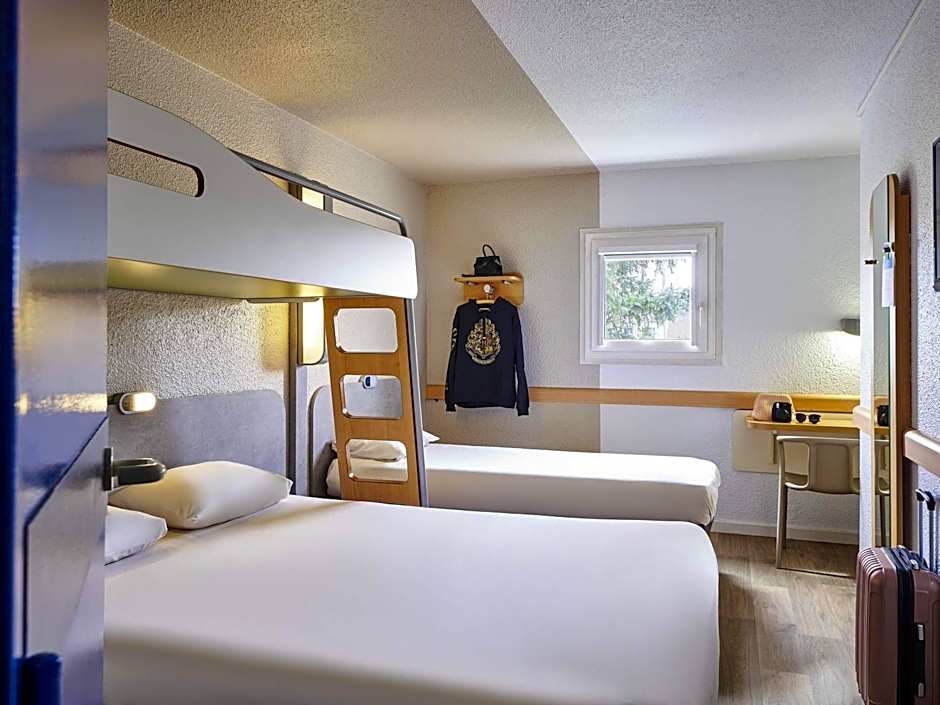 ibis budget Versailles Chateau Saint-Cyr