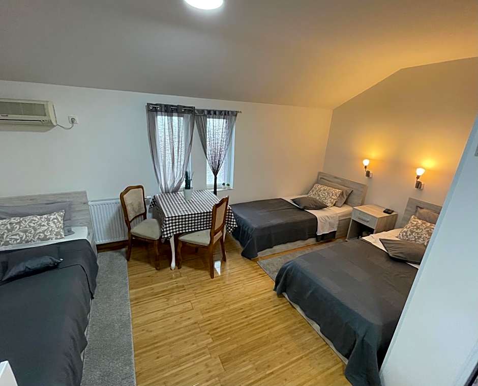 TEPIĆ Garni Hotel