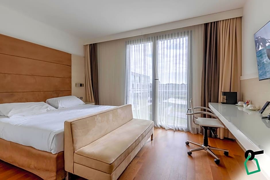 HOTIDAY Room Collection - Pisa
