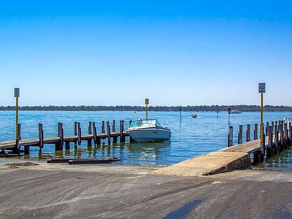 Twin Waters Caravan Park