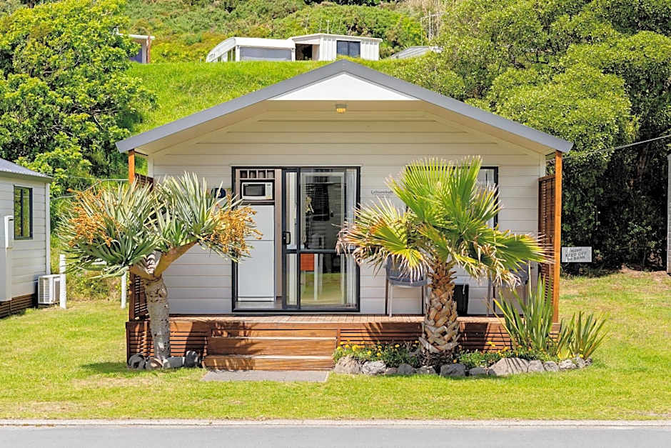 Bowentown Beach Holiday Park