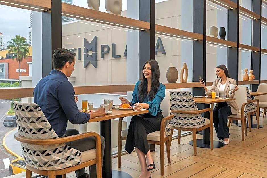 Courtyard by Marriott Panama Multiplaza Mall