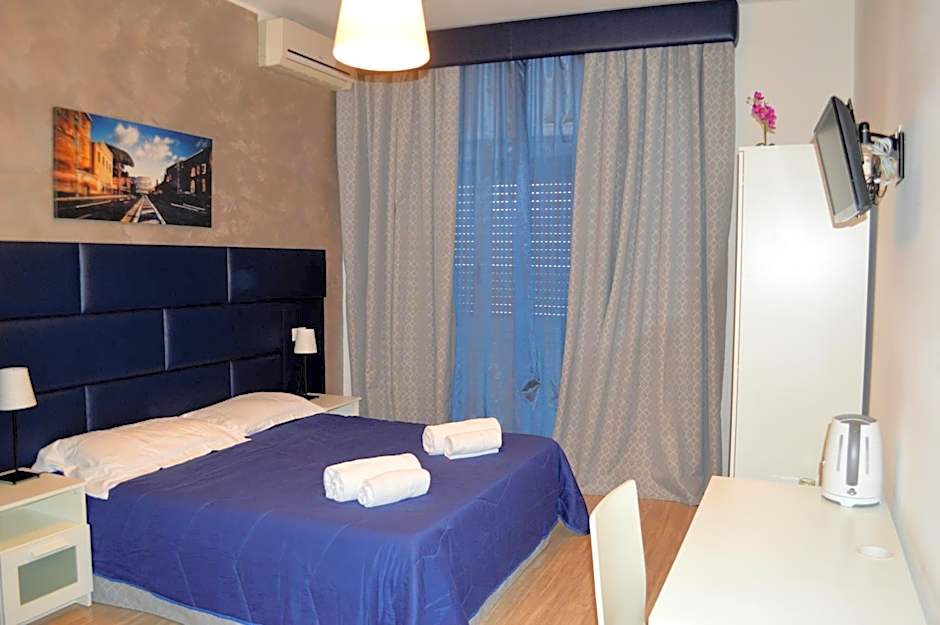 Check-Inn Rooms