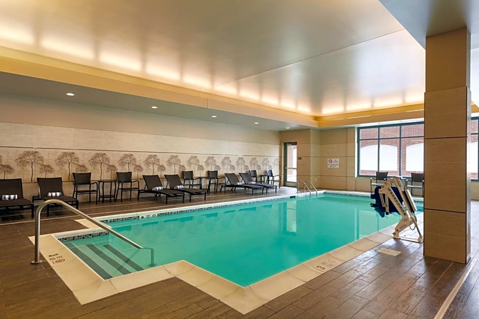 Embassy Suites Saratoga Springs