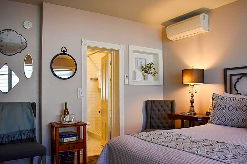 McCall House Boutique Hotel