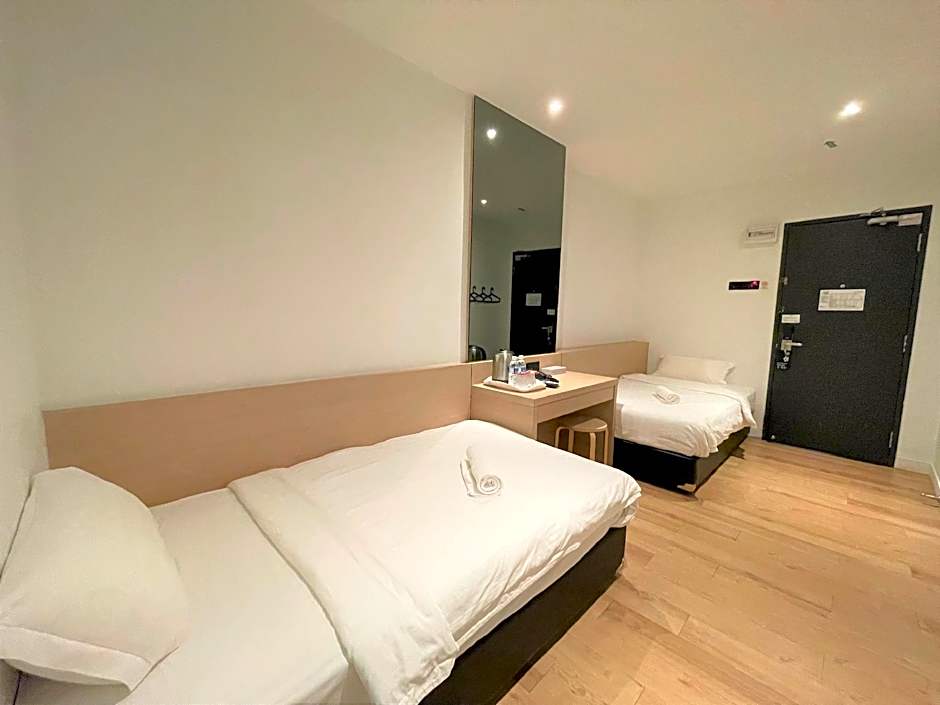 Victoria Station Hotel – Malacca , TX