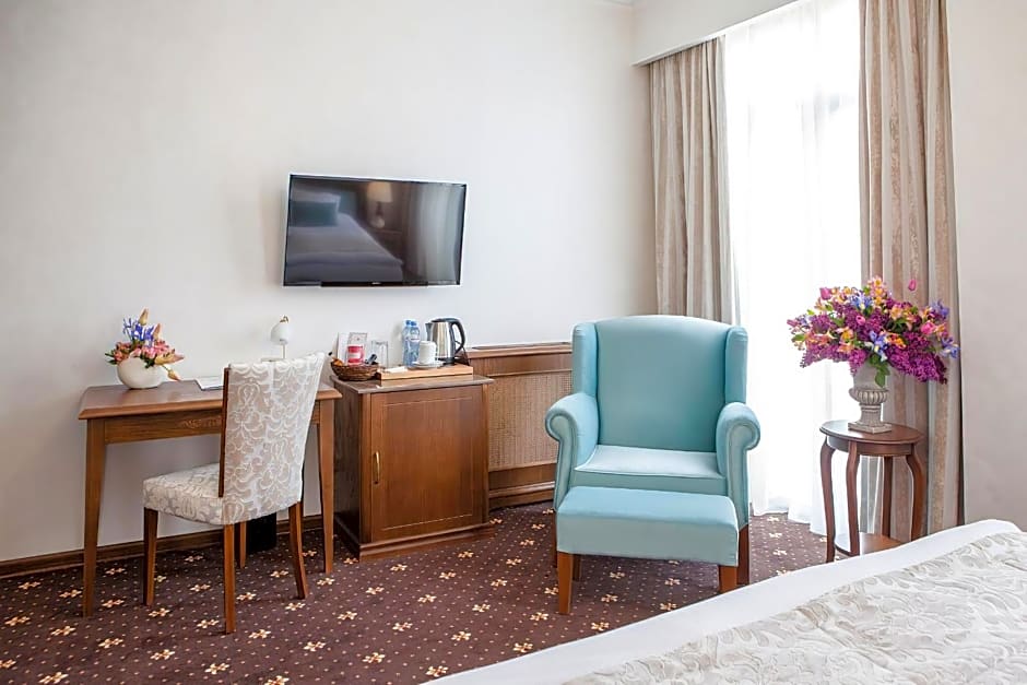 Reikartz Avlabari Tbilisi