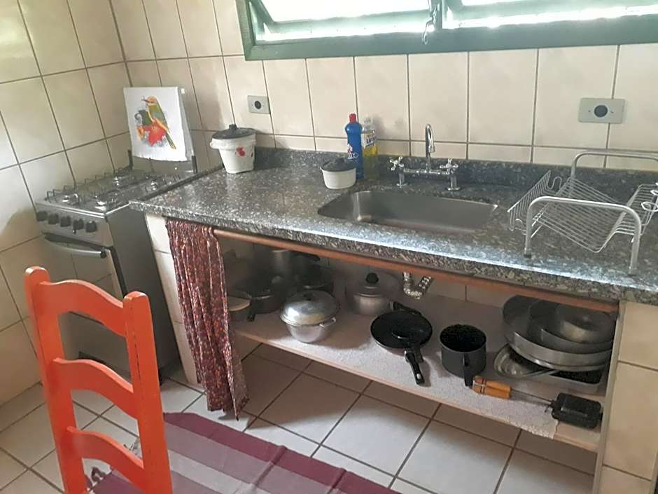 Alegria casa 3 dorms Cond Fechado churrasqueira piscina