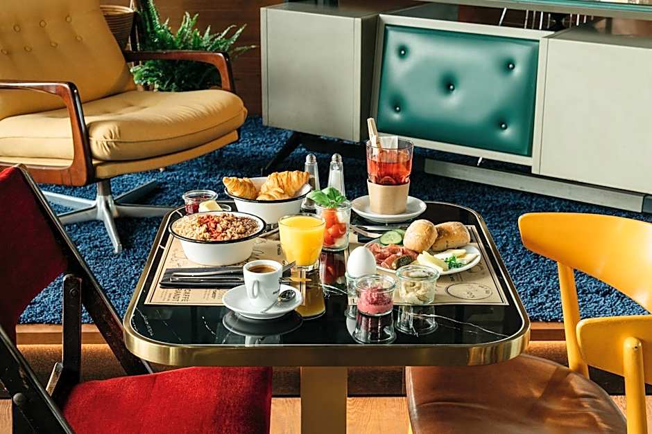 Ruby Ella Hotel Cologne By IHG