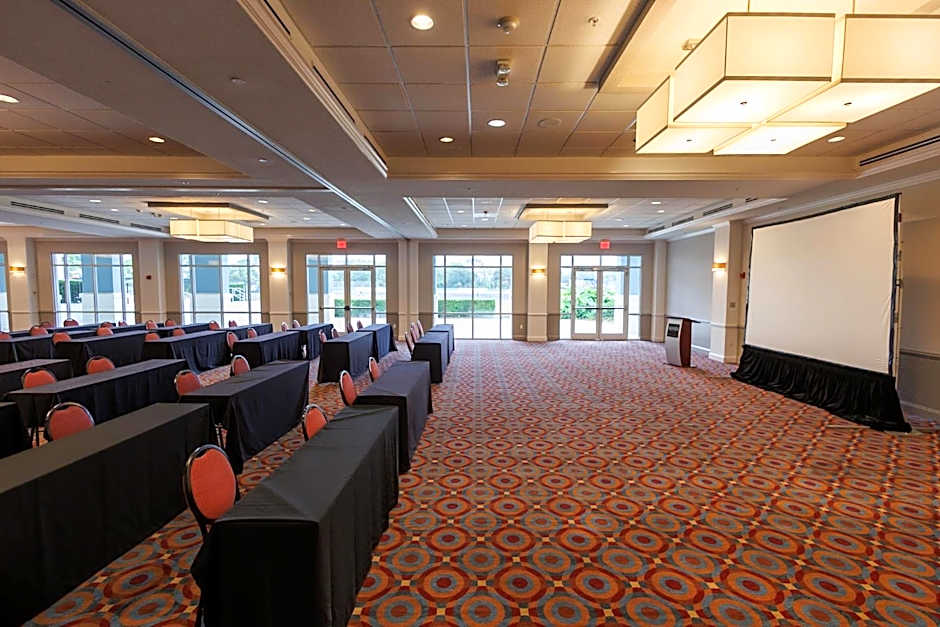SEVEN Sebring Raceway Hotel