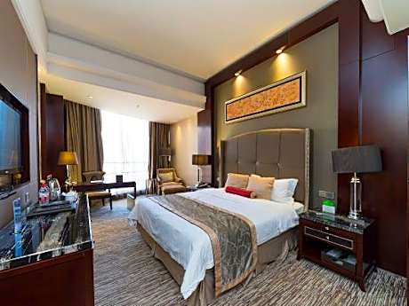 Liankang Wealth International Hotel