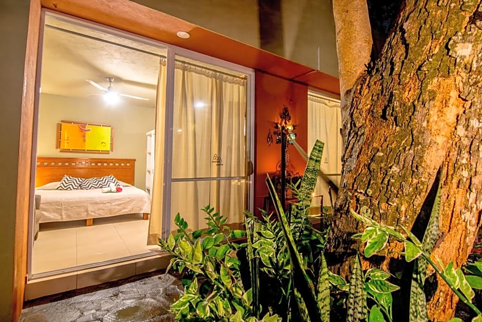 Htl & Villas Comala, alberca , parking, centricas, Petfriendly