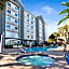 La Quinta Inn & Suites by Wyndham Fort Lauderdale Airport