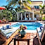 Casa Zarah - Hacienda Family Home - Pool and 2-Block to Beach