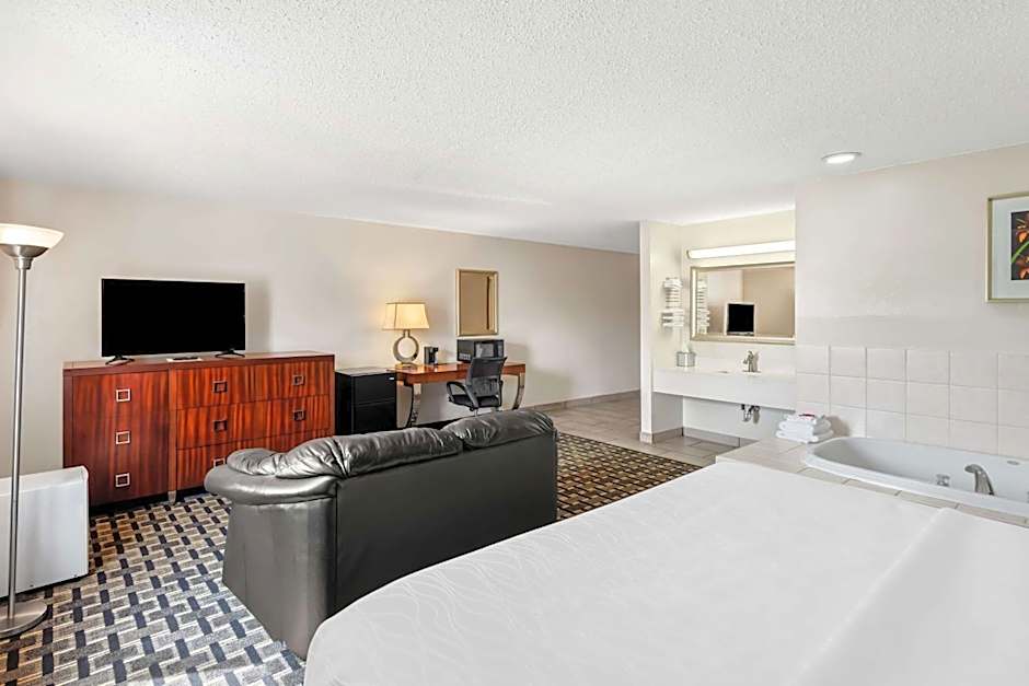 SureStay Hotel by Best Western Manchester