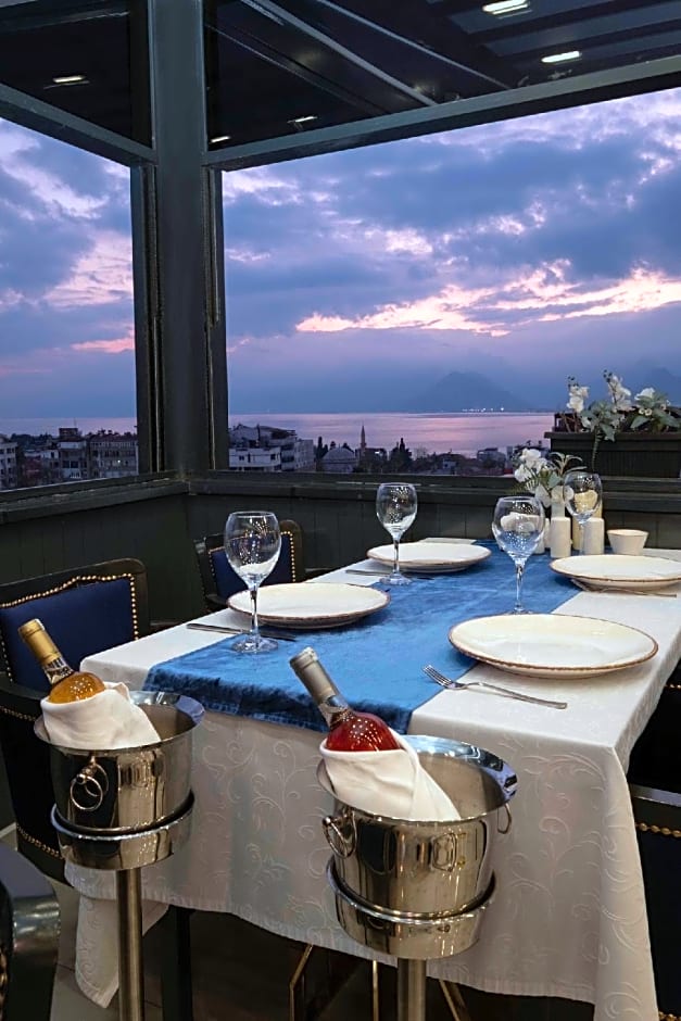 leslion luxury hotel