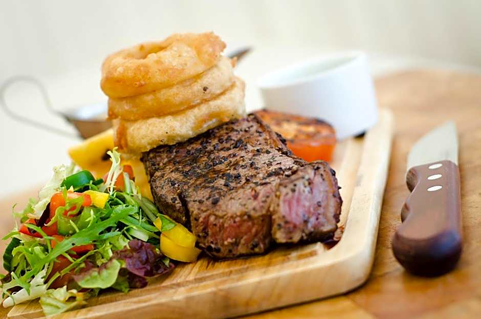 Norfolk Arms Hotel, Ringinglow