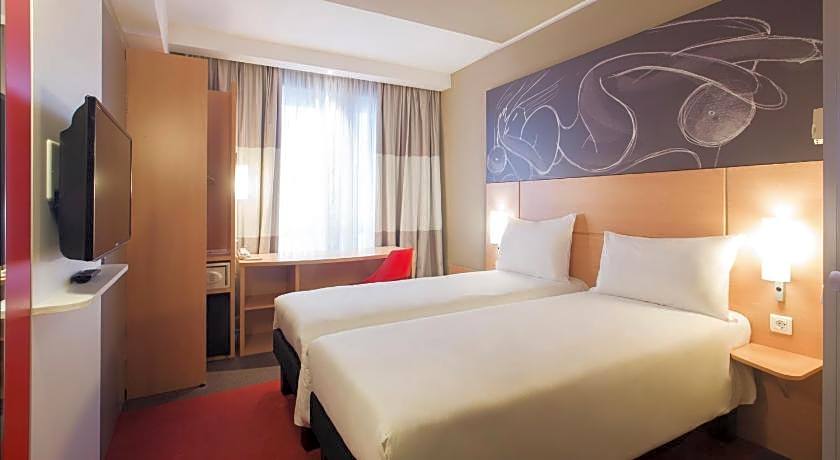 Ibis Yerevan Center