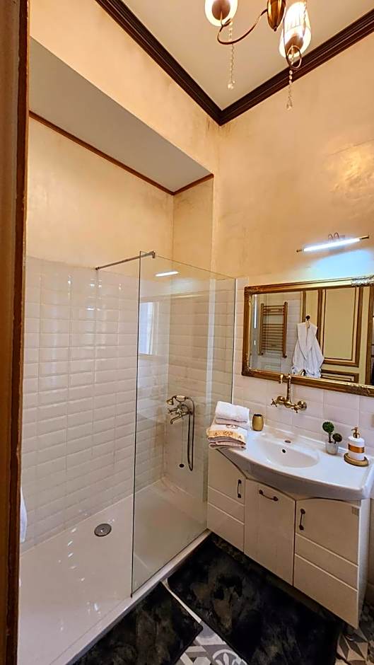 NF Palace Old City Bucharest