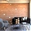Loft In The Heart Of Americana, Have An Artsy Stay