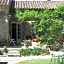 Mas Grimaud - Gîte- Studio et chambres d'hôtes familiales