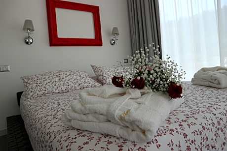 Queen Room with Spa Bath