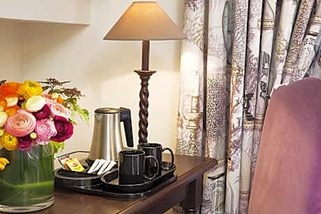 Two Connecting Double Rooms