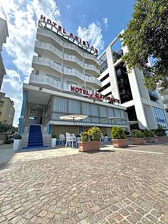 Hotel Ariston